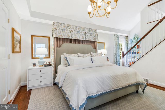 4607 KENMORE DR NW, Washington, DC 20007