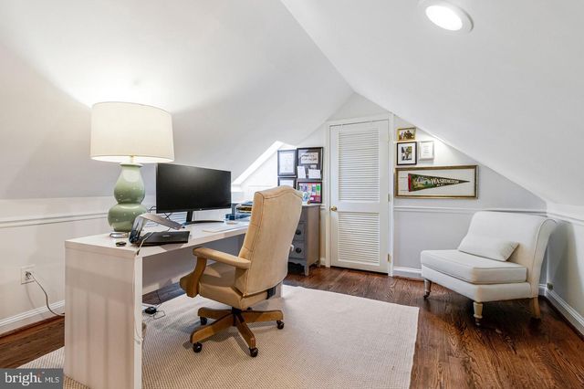 4607 KENMORE DR NW, Washington, DC 20007