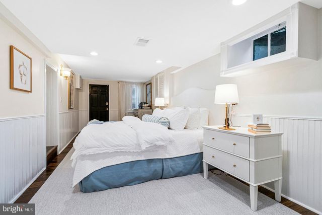4607 KENMORE DR NW, Washington, DC 20007