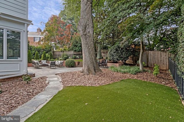 4607 KENMORE DR NW, Washington, DC 20007