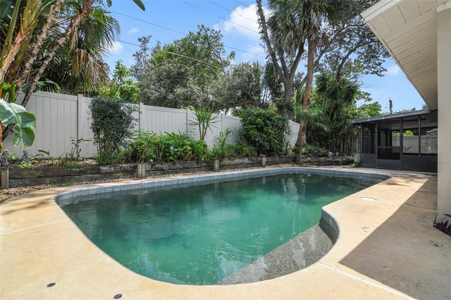 712 EAGLE AVENUE, Longwood, FL 32750