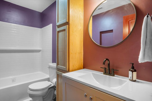 211 Littler Drive SE, Rio Rancho, NM 87124