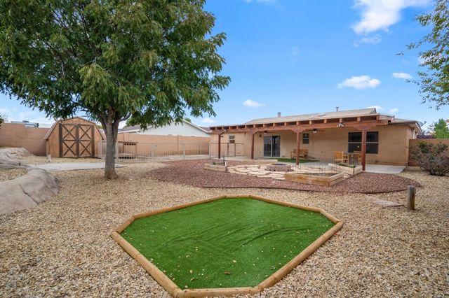 211 Littler Drive SE, Rio Rancho, NM 87124