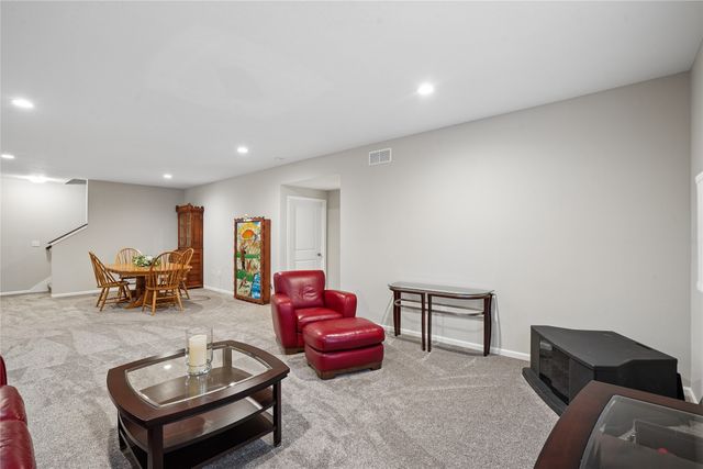 1401 SW Parkridge Lane, Ankeny, IA 50023