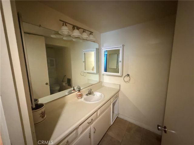 766 Calle Aragon B, Laguna Woods, CA 92637