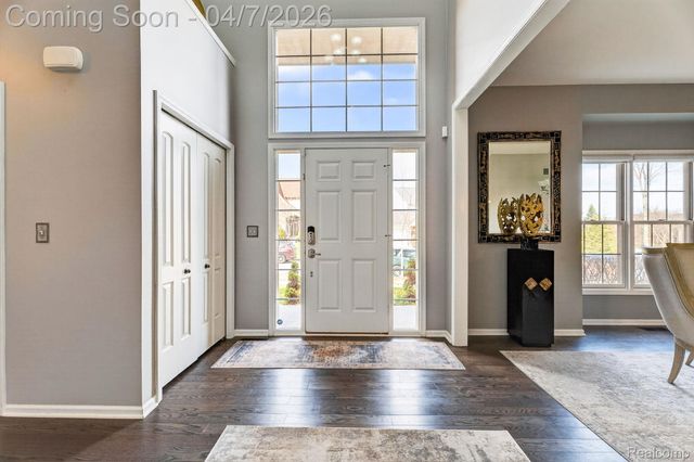 41625 Steinbeck Glen, Novi, MI 48377