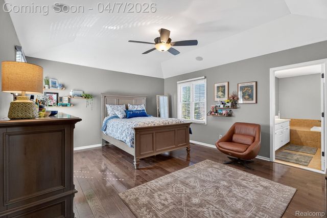 41625 Steinbeck Glen, Novi, MI 48377