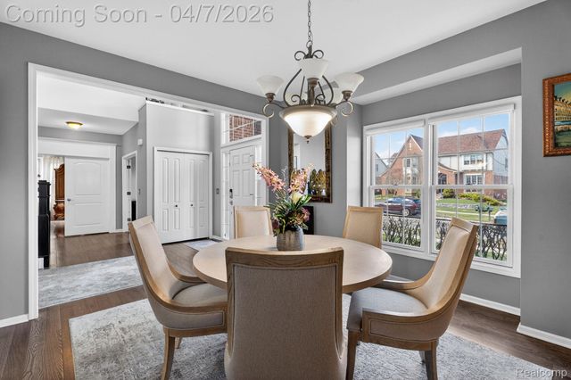 41625 Steinbeck Glen, Novi, MI 48377