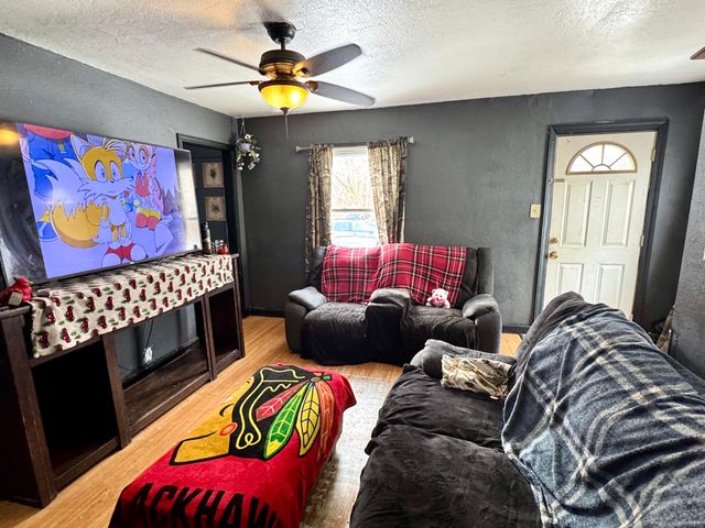 7133 Kentucky Avenue, Hammond, IN 46323