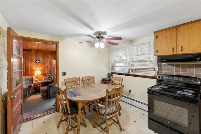 9 Harris Street, Nashua, NH 03060