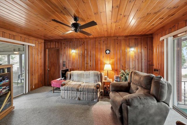9 Harris Street, Nashua, NH 03060