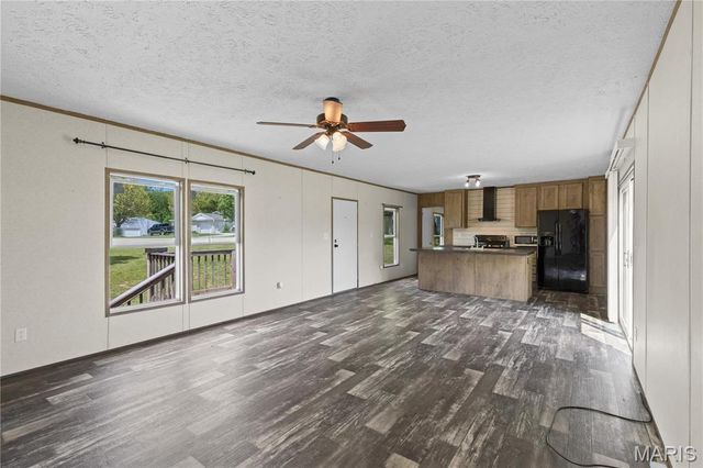 54 Ruby Drive, Troy, MO 63379
