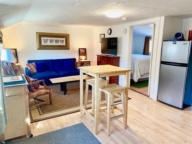 294 Commercial Street, Provincetown, MA 02657