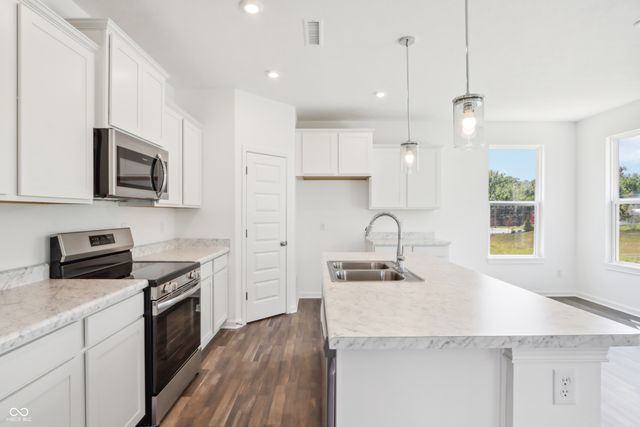 7510 Firecrest Lane, Camby, IN 46113