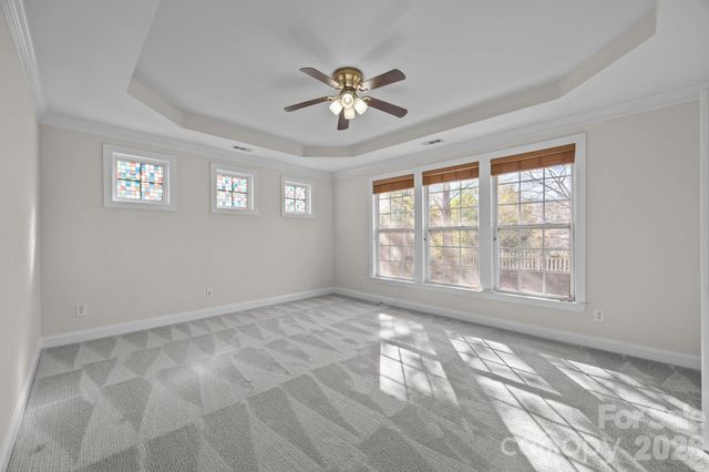 9429 Ridgeforest Drive, Charlotte, NC 28277