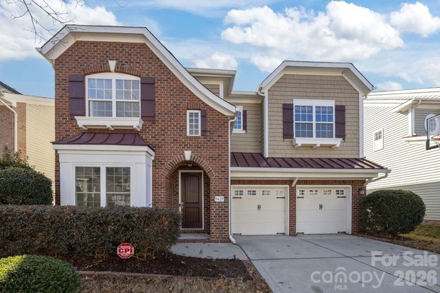 9429 Ridgeforest Drive, Charlotte, NC 28277