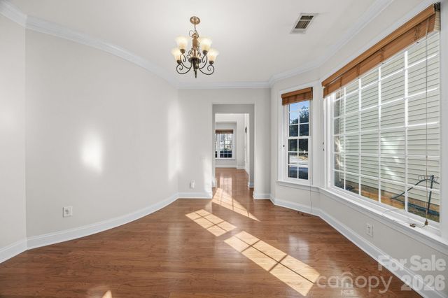 9429 Ridgeforest Drive, Charlotte, NC 28277