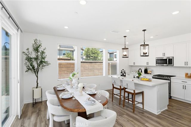 4089 Spring Haven Lane, Corona, CA 92883