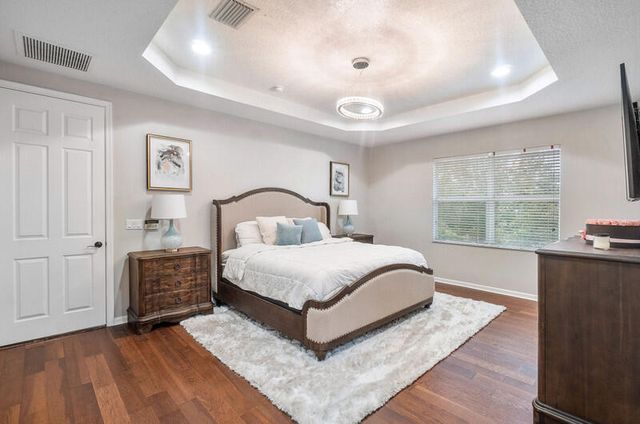 9271 Madewood Court, West Palm Beach, FL 33411