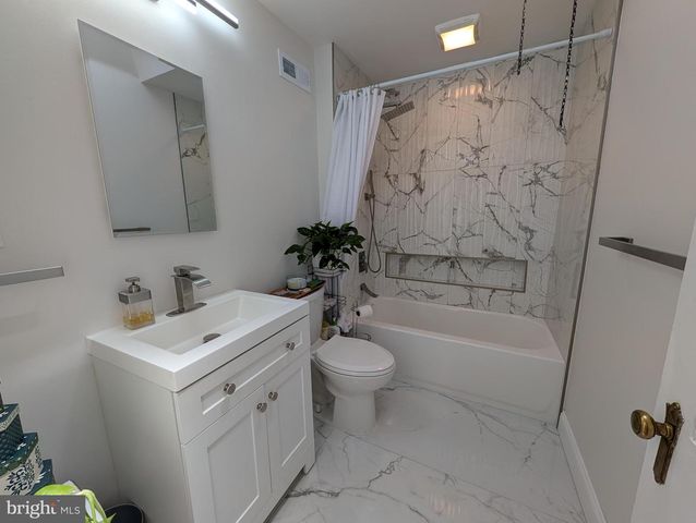 1856 MOHICAN ST, Philadelphia, PA 19138