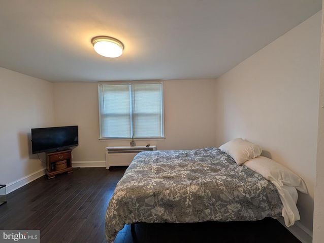 1856 MOHICAN ST, Philadelphia, PA 19138
