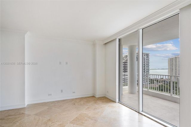 701 Brickell Key Blvd 1411, Miami, FL 33131