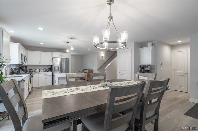 24 Essex Woods Lane C, Amherst, NY 14428