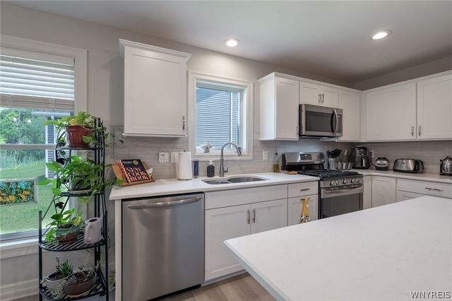 24 Essex Woods Lane C, Amherst, NY 14428