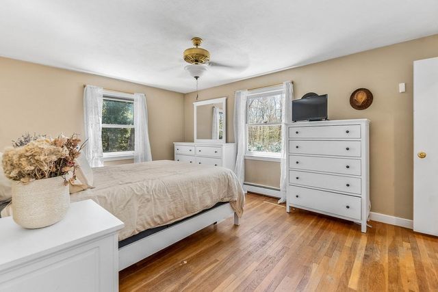 10 Country Club Drive, Walpole, MA 02081