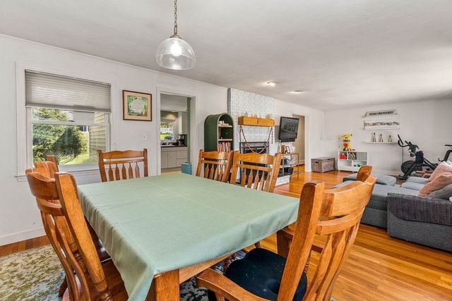 10 Country Club Drive, Walpole, MA 02081