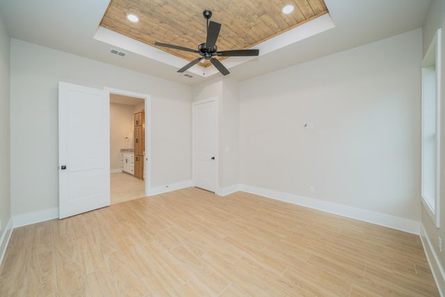 3928 Hidden Hills Cir, Longview, TX 75605