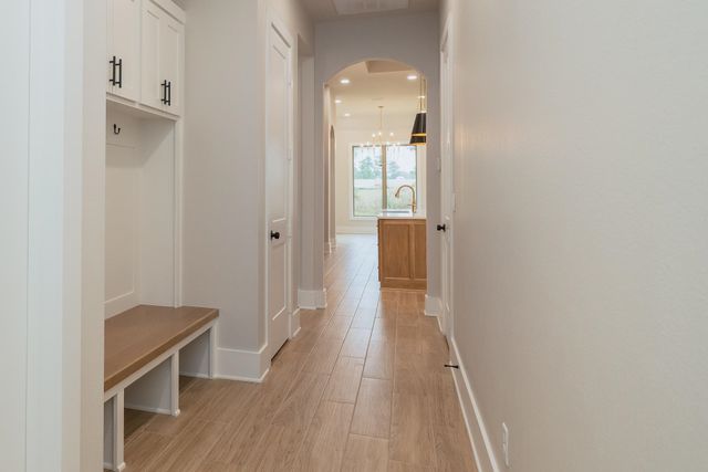 3928 Hidden Hills Cir, Longview, TX 75605