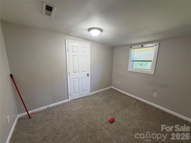 836 S Dalton Street, Gastonia, NC 28052