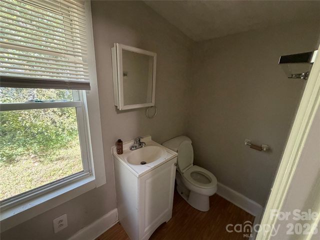 836 S Dalton Street, Gastonia, NC 28052