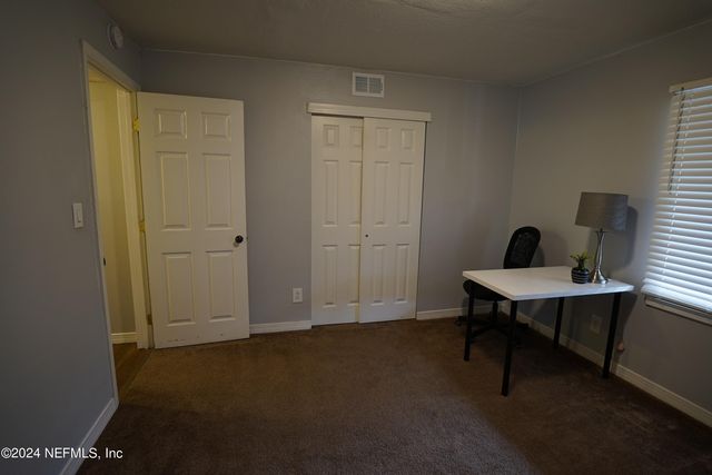 355 MONUMENT Road, 1 K2, Jacksonville, FL 32225