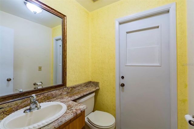 1647 HOBBIT ROAD, Dunedin, FL 34698