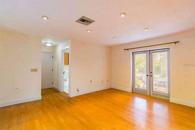 1647 HOBBIT ROAD, Dunedin, FL 34698