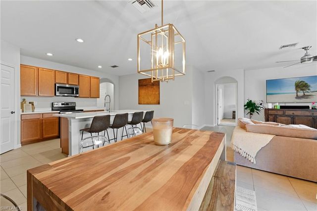 10300 Windley Key TER, Bonita Springs, FL 34135