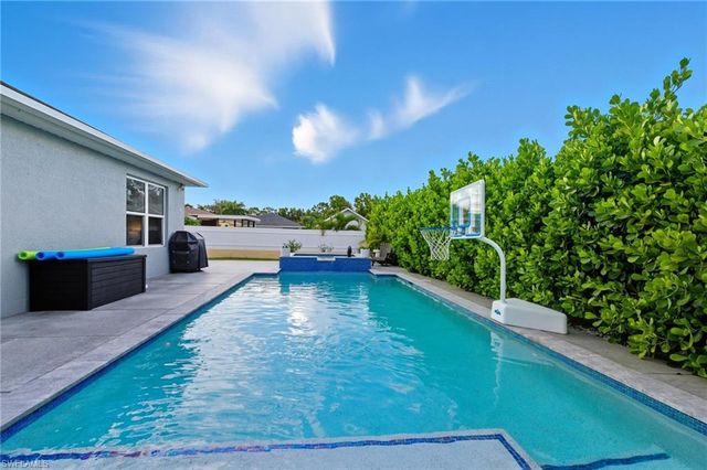 10300 Windley Key TER, Bonita Springs, FL 34135