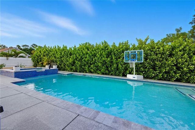 10300 Windley Key TER, Bonita Springs, FL 34135