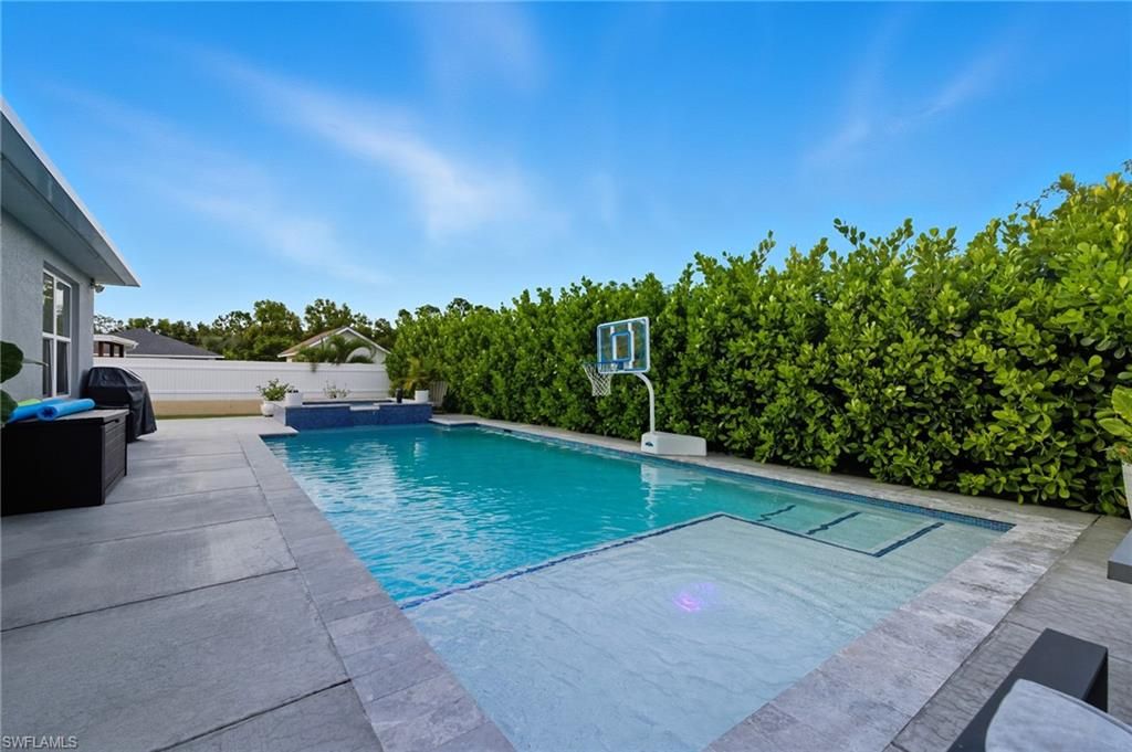 10300 Windley Key TER, Bonita Springs, FL 34135
