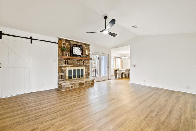 9 Huesca Lane, Hot Springs Village, AR 71909