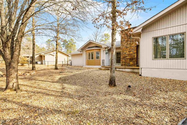 9 Huesca Lane, Hot Springs Village, AR 71909