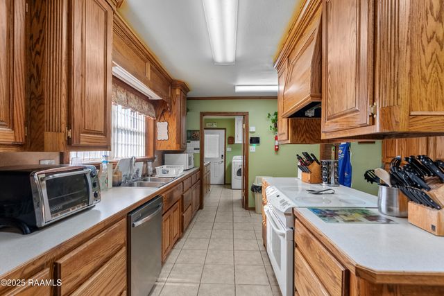 6104 Highway 26, Jennings, LA 70546