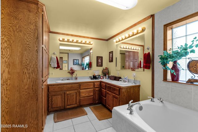 6104 Highway 26, Jennings, LA 70546