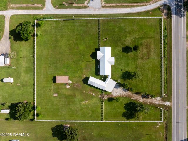 6104 Highway 26, Jennings, LA 70546