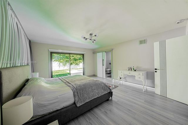 1221 W Camino Real 1221, Boca Raton, FL 33486