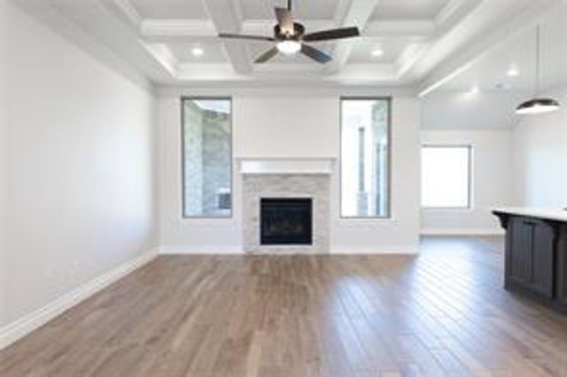 8233 Mountain Oak Drive, Edmond, OK 73034