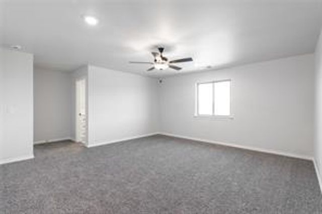 8233 Mountain Oak Drive, Edmond, OK 73034