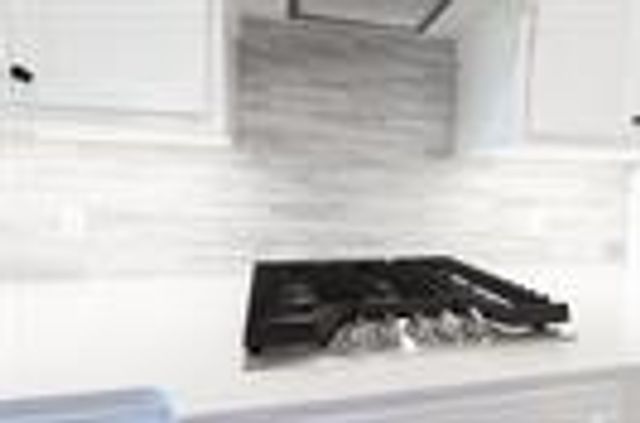 8233 Mountain Oak Drive, Edmond, OK 73034